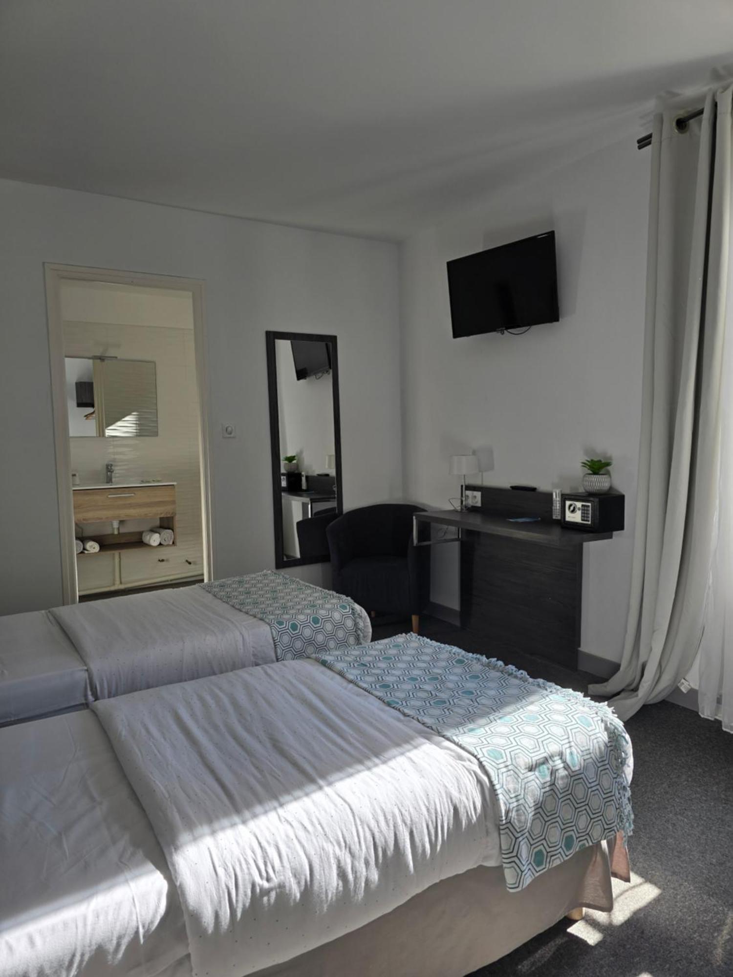 Hotel L'Alsace-Gare Sncf Нарбонна Экстерьер фото